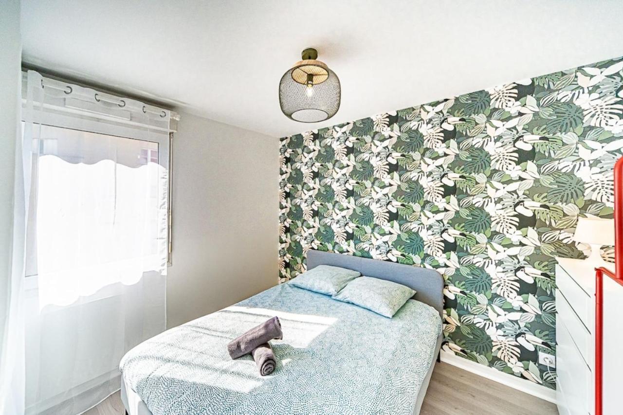 Appartement Cosy Avec Balcony And Garage-Charpennes Вийёрбан Экстерьер фото