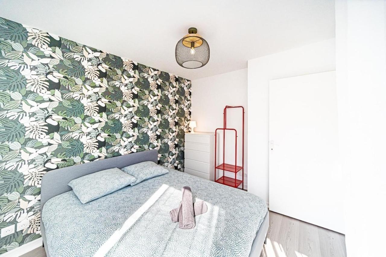 Appartement Cosy Avec Balcony And Garage-Charpennes Вийёрбан Экстерьер фото